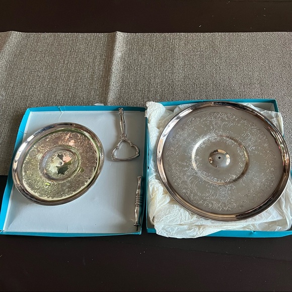 *Read description* Authentic Birks Vintage Tiered Serving Platter - Picture 1 of 5